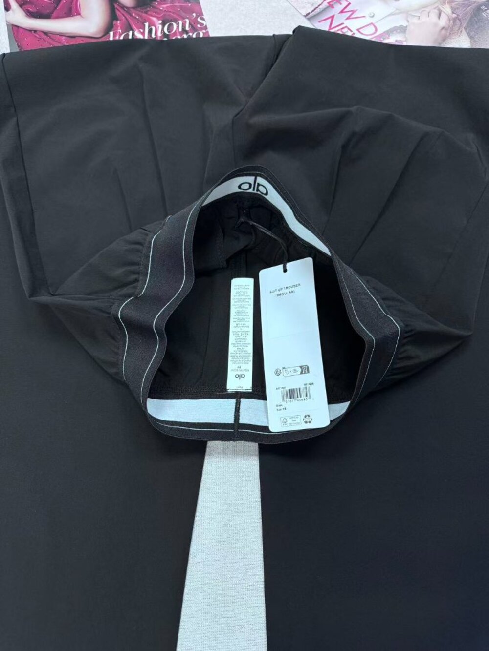 ✨ NWT Alo Yoga Suit Up Trouser Black 🥂Relaxed Wide Leg Pants 30" Modern Classic - Picture 3 of 7